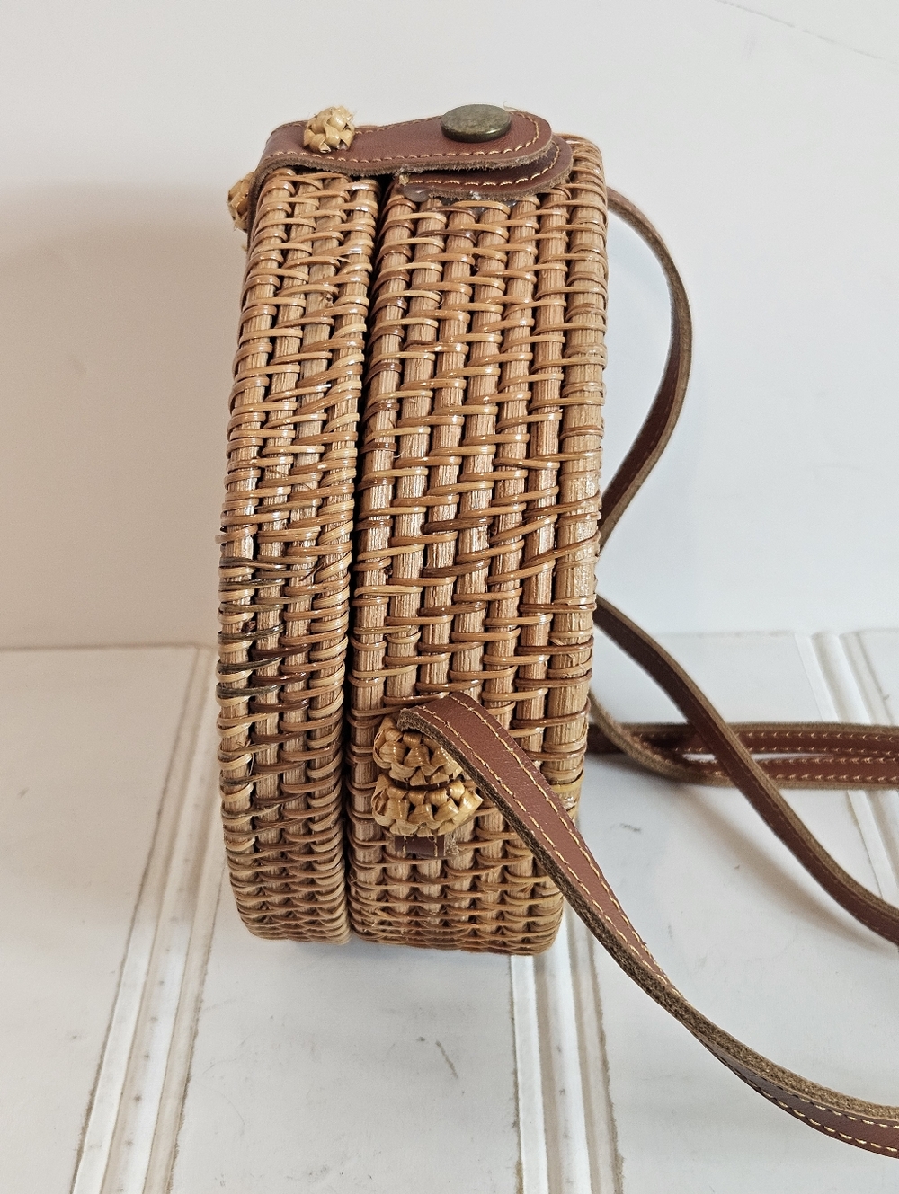 Round Rattan Woven Crossbody Bag Bali Boho Canteen Straw Floral - Picture 3 of 12